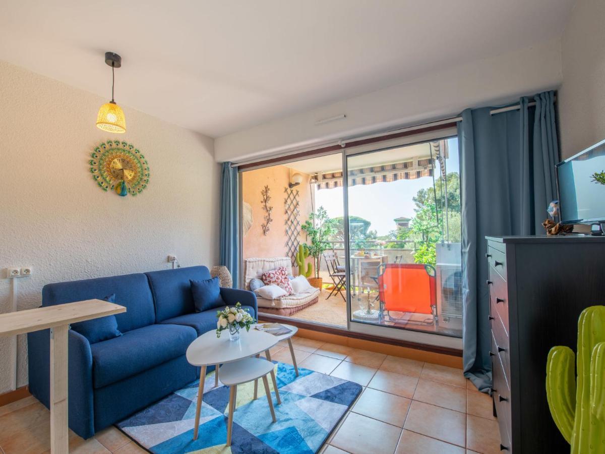 Studio De Cavalaire By Interhome Bagian luar foto