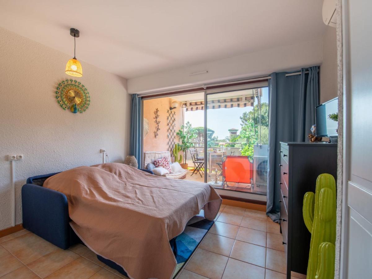 Studio De Cavalaire By Interhome Bagian luar foto