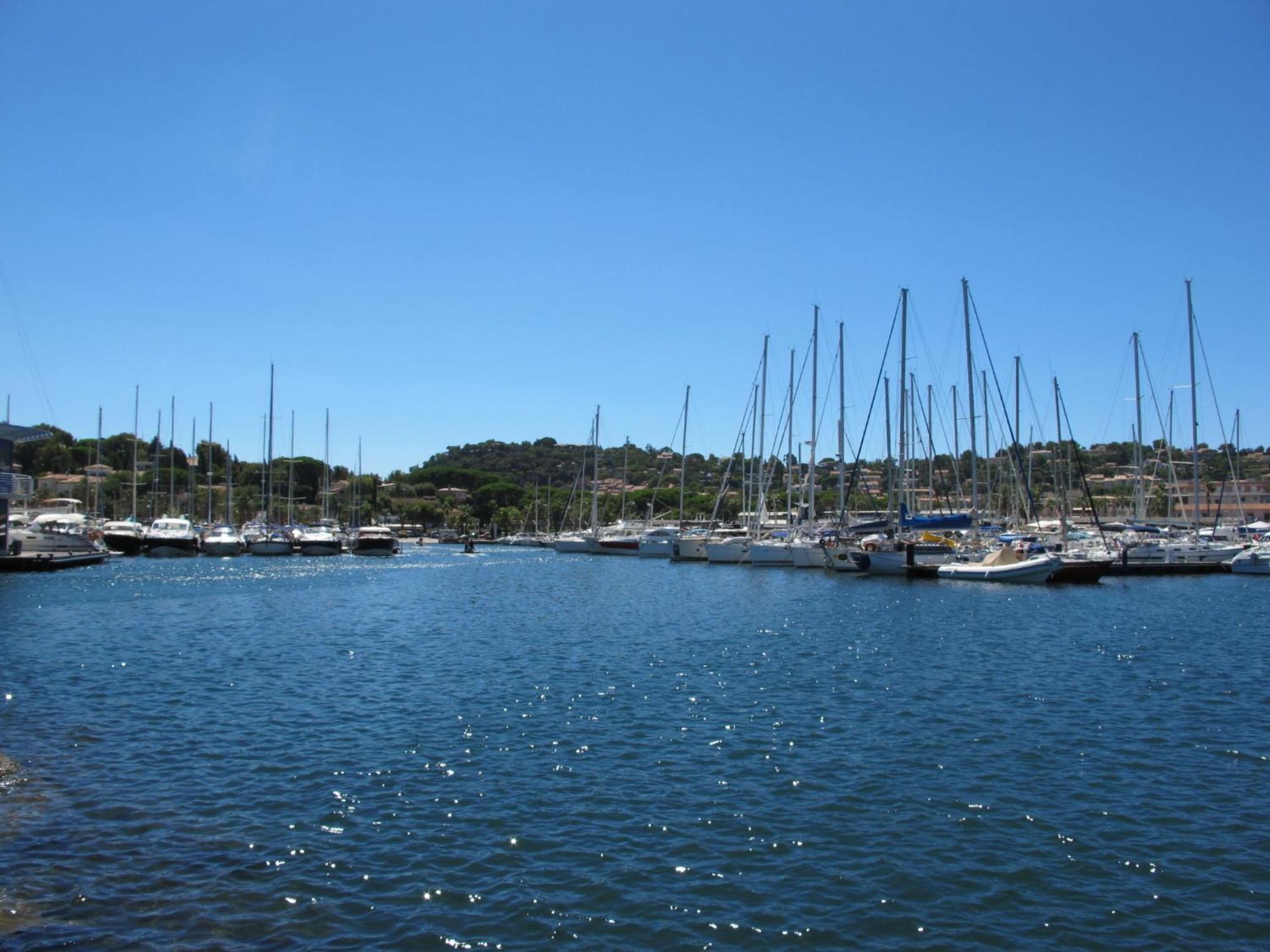 Studio De Cavalaire By Interhome Bagian luar foto