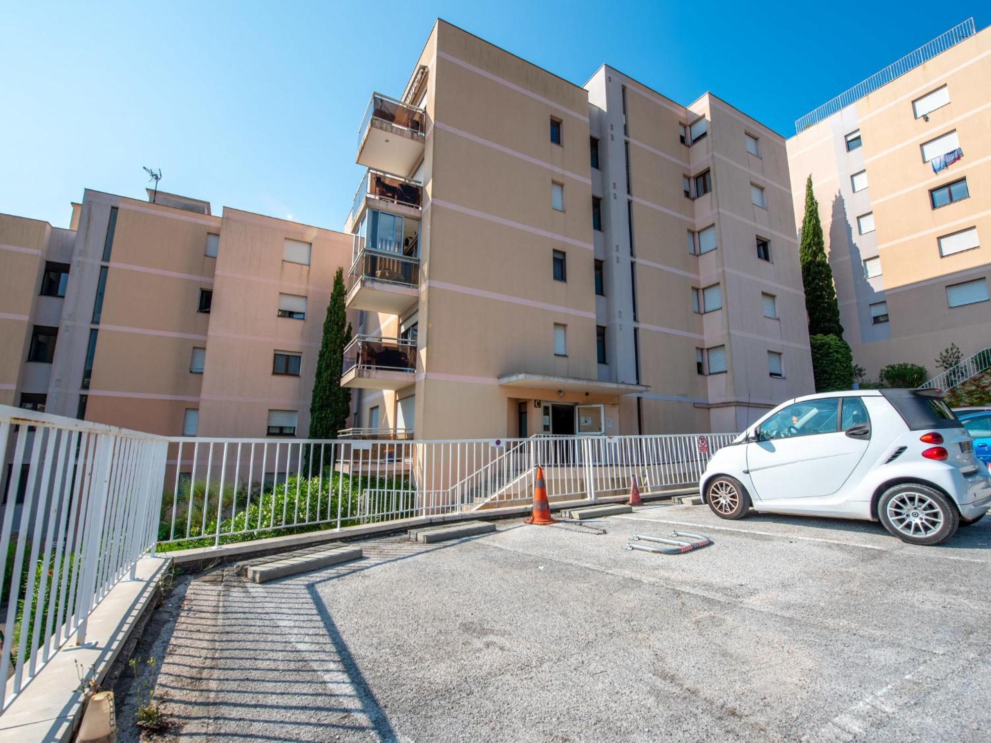 Studio De Cavalaire By Interhome Bagian luar foto
